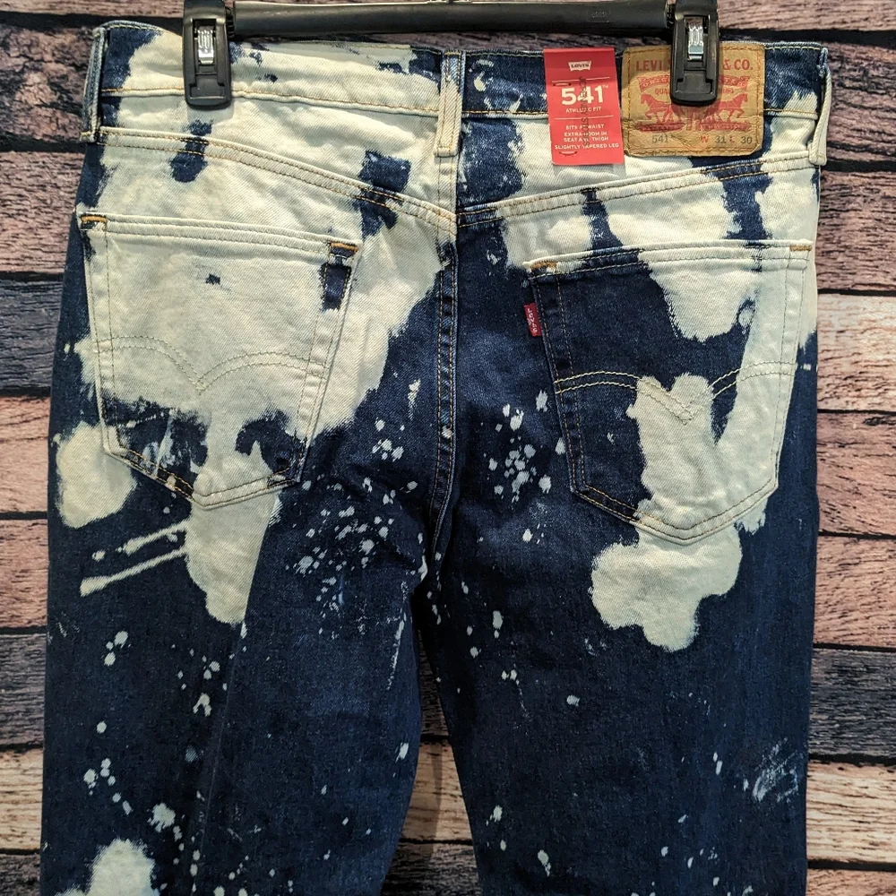 Levi's 541 Bleach Splatter Jeans